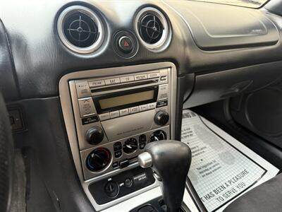 2005 Mazda MX-5 Miata LS   - Photo 12 - Elk Grove, CA 95624