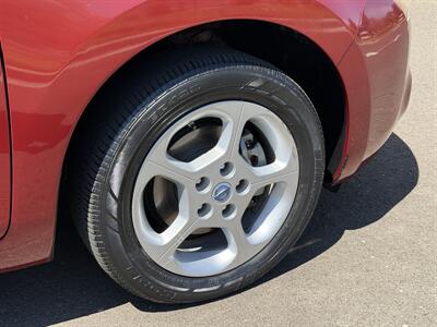 2011 Nissan LEAF SL   - Photo 11 - Elk Grove, CA 95624