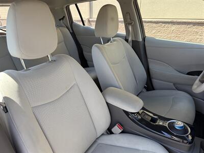 2011 Nissan LEAF SL   - Photo 17 - Elk Grove, CA 95624