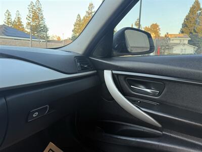 2014 BMW 320i   - Photo 12 - Elk Grove, CA 95624