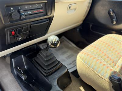 1997 Jeep Wrangler SE   - Photo 11 - Elk Grove, CA 95624