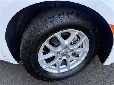 2017 Chrysler Pacifica Touring   - Photo 23 - Elk Grove, CA 95624