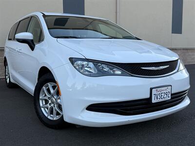2017 Chrysler Pacifica Touring Van
