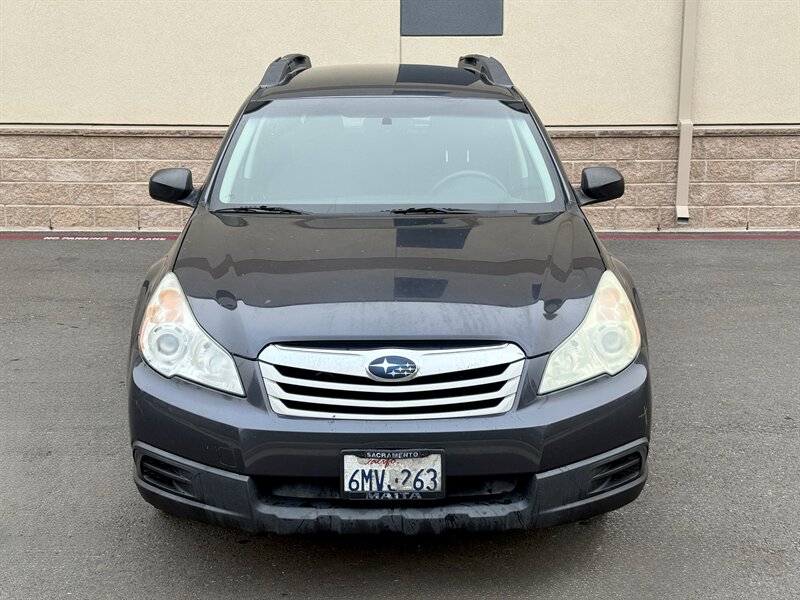 2010 Subaru Outback 2.5i  