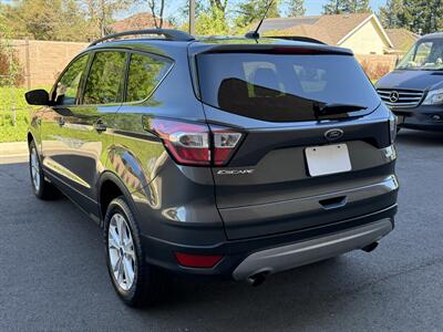 2018 Ford Escape SE   - Photo 4 - Elk Grove, CA 95624