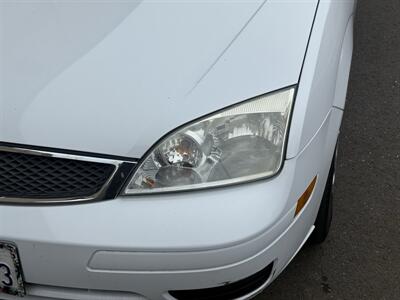 2005 Ford Focus ZX3 SE   - Photo 24 - Elk Grove, CA 95624