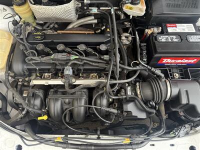 2005 Ford Focus ZX3 SE   - Photo 22 - Elk Grove, CA 95624