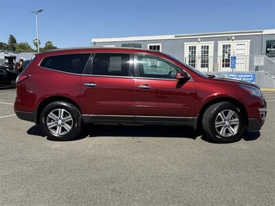 2017 Chevrolet Traverse LT - Photo 9 - Elk Grove, CA 95624