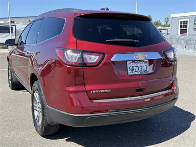 2017 Chevrolet Traverse LT - Photo 4 - Elk Grove, CA 95624