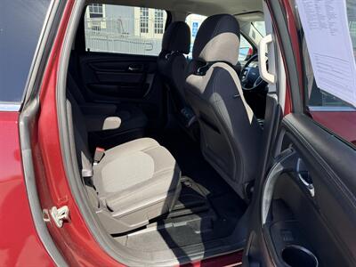 2017 Chevrolet Traverse LT - Photo 18 - Elk Grove, CA 95624