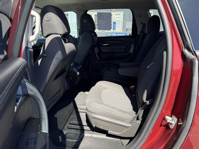 2017 Chevrolet Traverse LT - Photo 14 - Elk Grove, CA 95624
