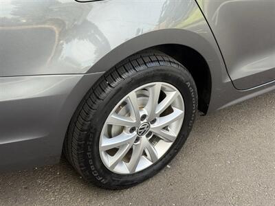 2011 Volkswagen Jetta SE PZEV   - Photo 22 - Elk Grove, CA 95624