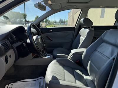 2004 Volkswagen Passat GLX 4Motion   - Photo 11 - Elk Grove, CA 95624