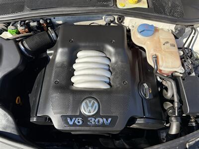 2004 Volkswagen Passat GLX 4Motion   - Photo 16 - Elk Grove, CA 95624