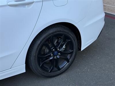 2020 Ford Fusion SE   - Photo 21 - Elk Grove, CA 95624