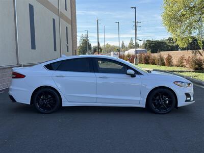 2020 Ford Fusion SE   - Photo 8 - Elk Grove, CA 95624