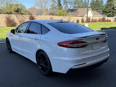 2020 Ford Fusion SE   - Photo 4 - Elk Grove, CA 95624
