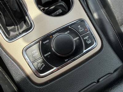 2017 Jeep Grand Cherokee Overland   - Photo 12 - Elk Grove, CA 95624