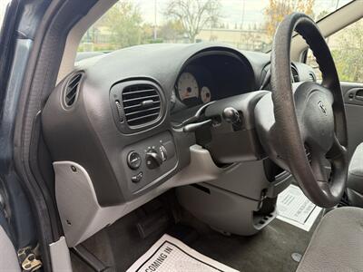 2006 Dodge Grand Caravan SE   - Photo 12 - Elk Grove, CA 95624