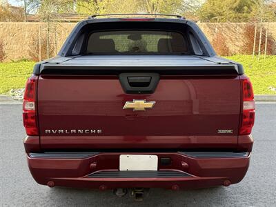 2008 Chevrolet Avalanche LS   - Photo 5 - Elk Grove, CA 95624