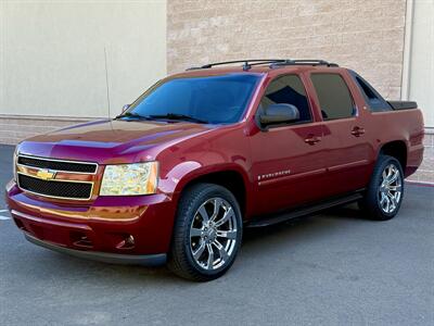 2008 Chevrolet Avalanche LS   - Photo 3 - Elk Grove, CA 95624