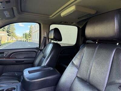 2008 Chevrolet Avalanche LS   - Photo 13 - Elk Grove, CA 95624