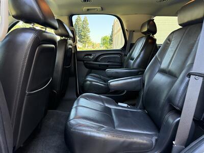 2007 GMC Yukon Denali   - Photo 11 - Elk Grove, CA 95624