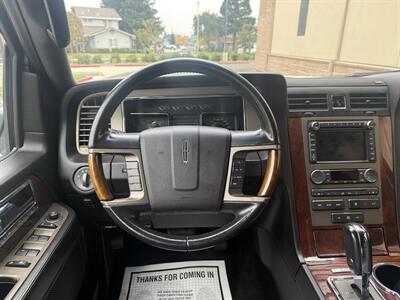 2014 Lincoln Navigator - Photo 11 - Elk Grove, CA 95624