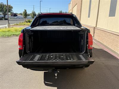 2004 Cadillac Escalade EXT   - Photo 31 - Elk Grove, CA 95624