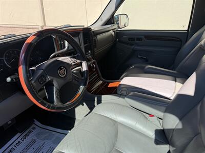 2004 Cadillac Escalade EXT   - Photo 10 - Elk Grove, CA 95624