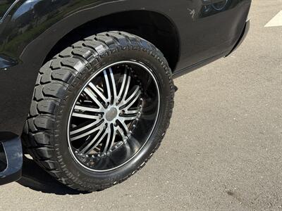 2004 Cadillac Escalade EXT   - Photo 24 - Elk Grove, CA 95624