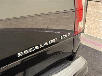 2004 Cadillac Escalade EXT   - Photo 30 - Elk Grove, CA 95624