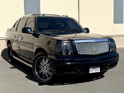 2004 Cadillac Escalade EXT   - Photo 1 - Elk Grove, CA 95624