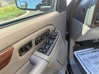2004 Cadillac Escalade EXT   - Photo 13 - Elk Grove, CA 95624