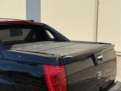 2004 Cadillac Escalade EXT   - Photo 27 - Elk Grove, CA 95624