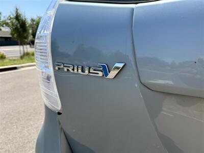 2014 Toyota Prius v Two   - Photo 8 - Elk Grove, CA 95624