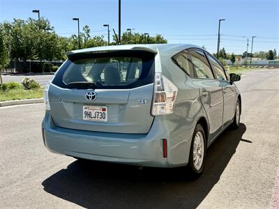 2014 Toyota Prius v Two   - Photo 6 - Elk Grove, CA 95624