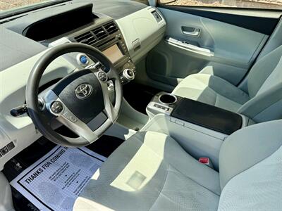 2014 Toyota Prius v Two   - Photo 11 - Elk Grove, CA 95624
