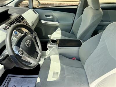 2014 Toyota Prius v Two   - Photo 12 - Elk Grove, CA 95624