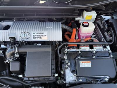 2014 Toyota Prius v Two   - Photo 24 - Elk Grove, CA 95624