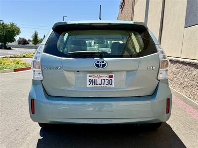 2014 Toyota Prius v Two   - Photo 5 - Elk Grove, CA 95624