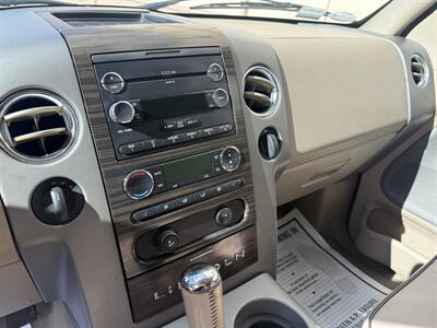 2008 Lincoln Mark LT 4dr SuperCrew - Photo 15 - Elk Grove, CA 95624