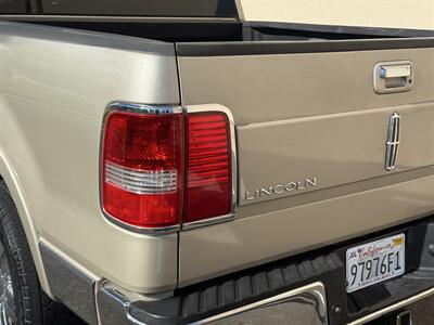 2008 Lincoln Mark LT 4dr SuperCrew - Photo 24 - Elk Grove, CA 95624