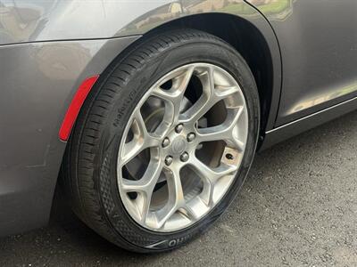 2016 Chrysler 300C Platinum   - Photo 20 - Elk Grove, CA 95624