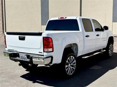 2011 GMC Sierra 1500 SLE   - Photo 8 - Elk Grove, CA 95624