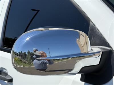 2011 GMC Sierra 1500 SLE   - Photo 13 - Elk Grove, CA 95624