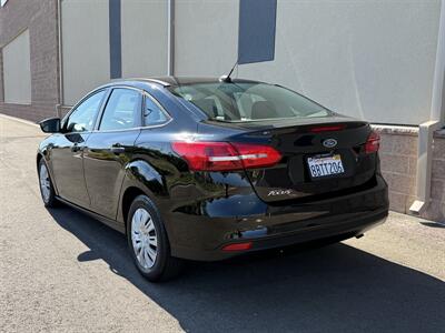 2017 Ford Focus S   - Photo 5 - Elk Grove, CA 95624