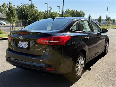 2017 Ford Focus S   - Photo 7 - Elk Grove, CA 95624