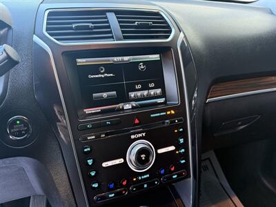 2016 Ford Explorer Limited   - Photo 15 - Elk Grove, CA 95624