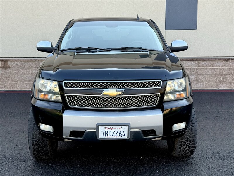 2007 Chevrolet Suburban LT  